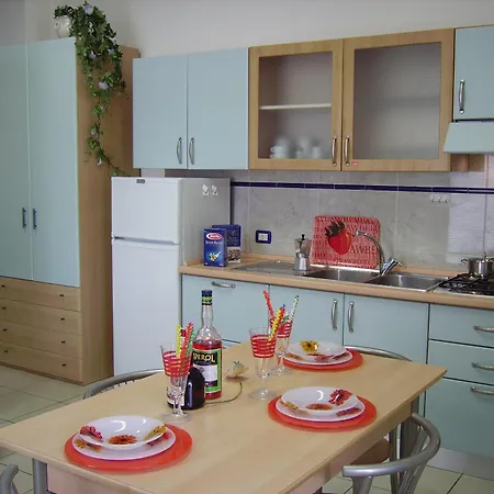 Апарт-отель Marina Azzurra Vistamare - Hituscany Марина-ди-Кампо