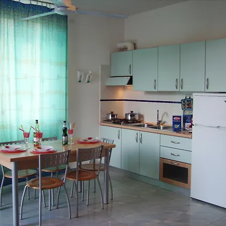 Апарт-отель Marina Azzurra Vistamare - Hituscany