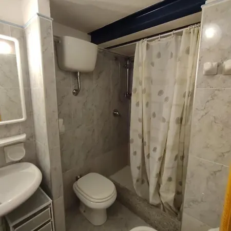 Marina Azzurra Vistamare - Hituscany 坎普码港