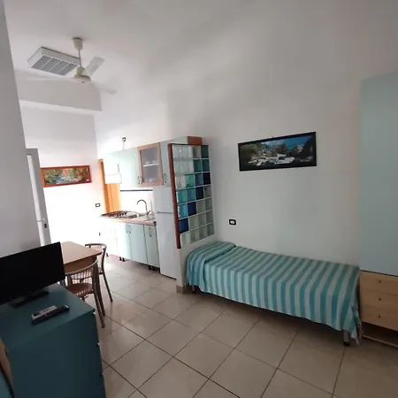 Apartahotel Marina Azzurra Vistamare - Hituscany 3*