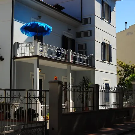 Marina Azzurra Vistamare - Hituscany Lejlighedshotel 3*