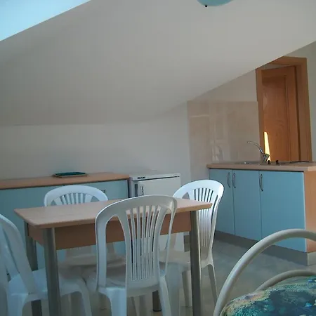 Marina Azzurra Vistamare - Hituscany 公寓式酒店 3*