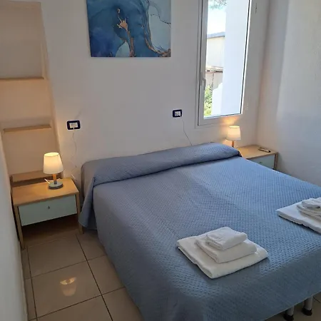 Marina Azzurra Vistamare - Hituscany Apartahotel