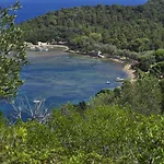 Marina Azzurra Vistamare - Hituscany Aparthotel