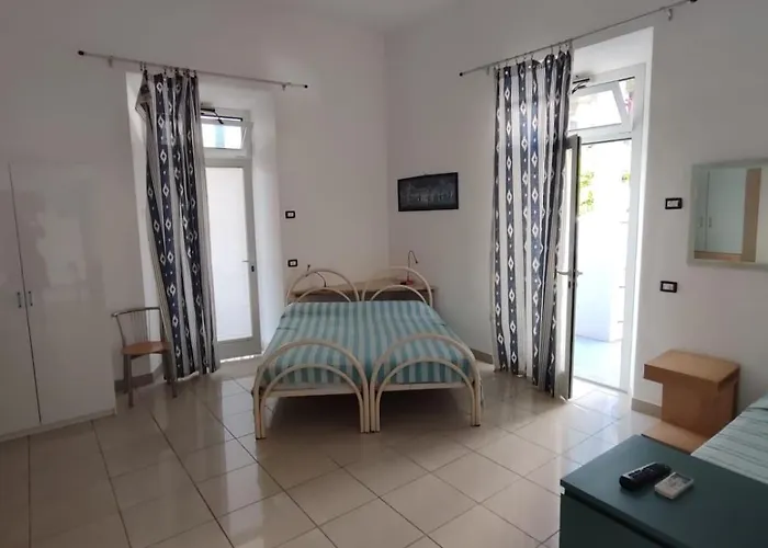 Marina Azzurra Vistamare - Hituscany Apartahotel