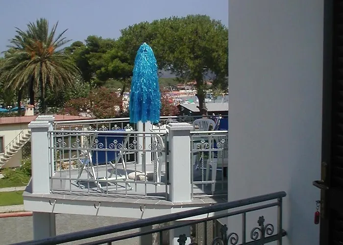 Marina Azzurra Vistamare - Hituscany